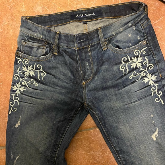 Sundance Denim - Driftwood Jeans. NWOT. SZ 26